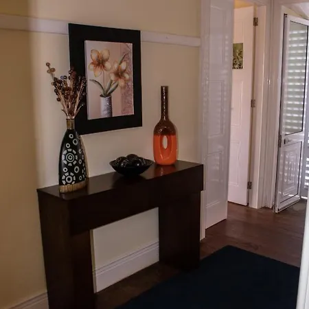 Alojamentos Flores Island ゲストハウス Faja Grande