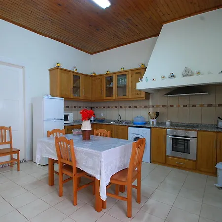 Alojamentos Flores Island