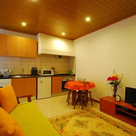 Alojamentos Flores Island Faja Grande