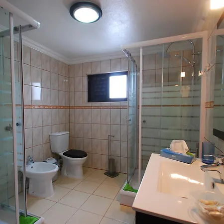 Alojamentos Flores Island