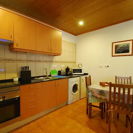 Alojamentos Flores Island Faja Grande