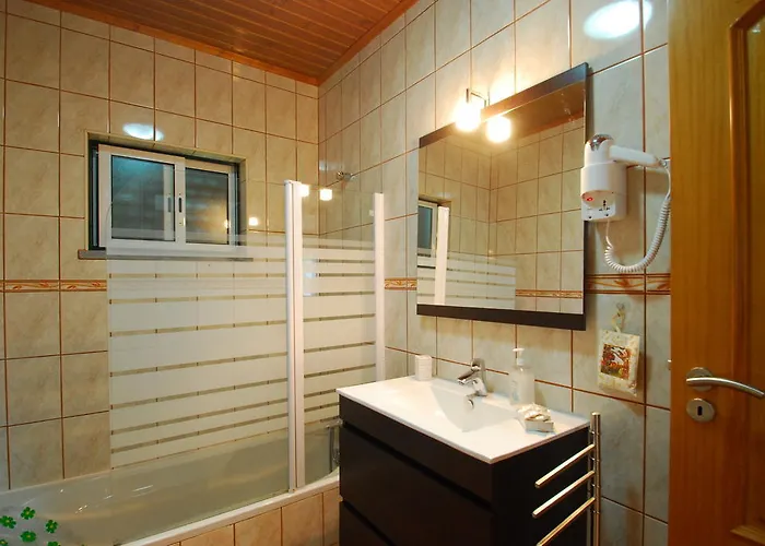 Alojamentos Flores Island Faja Grande